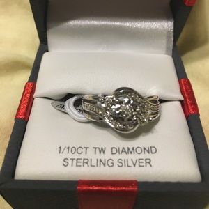 NWT brand new never used gorgeous diamond ring